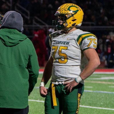 Clearview Football 2024 OT/C/DT | 6'1 265 lbs | 4.0 GPA | 1st-Team All Conference Tackle | 325 Bench | 550 Trap Bar Deadlift | 335 Front Squat | 285 Clean