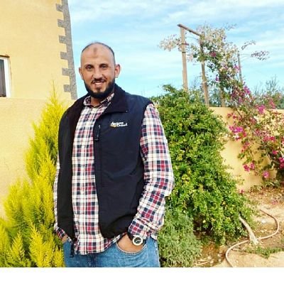 zKNfxBScyrW9aGa's profile picture. أكرمك الله بعقلك ، فلا تهن نفسك بافعالك
♥️
♥️