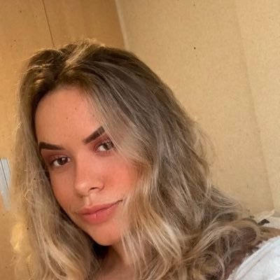 geovanaaa2's profile picture. 