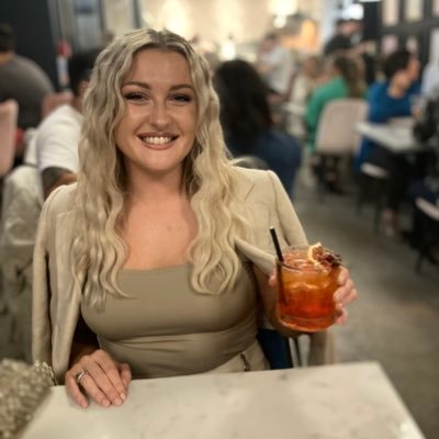 _kellyross's profile picture. 