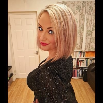 * Beauty Therapist...Masseuse Of The Year 2018 finalist for The English Hair & Beauty Awards..