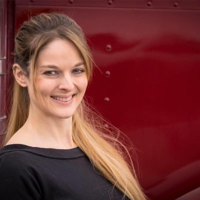 Lisa_kelly_IRT's profile picture. Live your dreams. Change the world. You really can. I also stand in for Ellen Show when she is out Sick.