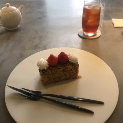 hi0314rn's profile picture. 薬剤師からit開発へ。ヘルステックに興味があります。技術のお話が好きです。