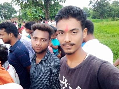 Mai ke student hu bat diploma collage and my self in bjp parti se hona chahta hu etc.