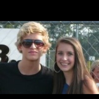 jordynicolespen's profile picture. 