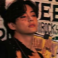 tata (@i4taev) 's Twitter Profile