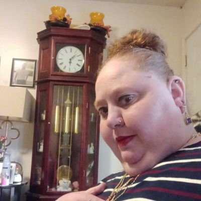 LeslieH65890419's profile picture. iwantboyfriwnd