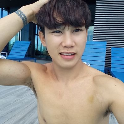 bb136678988's profile picture. 