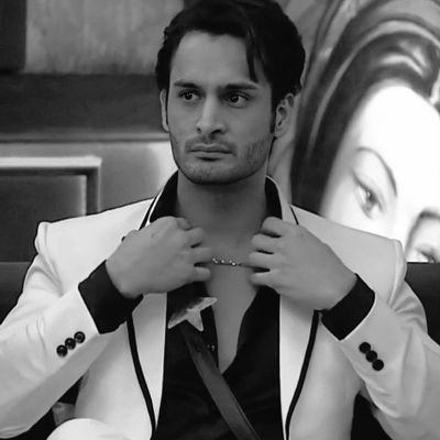 aaru__rathore's profile picture. Allah🍁