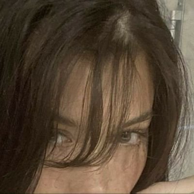 ( NOT THE REAL ) Isabella Khair Hadid. ✦ Palestinian & Dutch. ✦ Spiritual being living the human experience. ✦ Part of theESMOD. ✦ ENG RP.