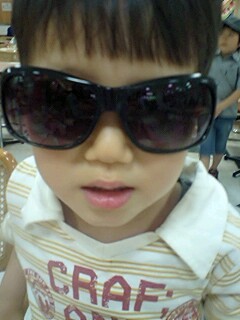 ueeena's profile picture. 大阪生まれ大阪育ち