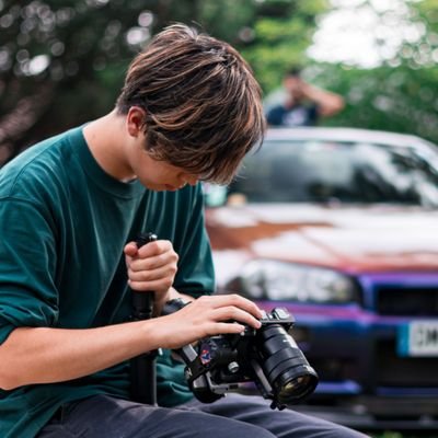 18yo french  videographer / photographer specialized in cars
車の動画をつくる人です。撮影したかったらぜひ!
📍Caen - Kobe- Montréal