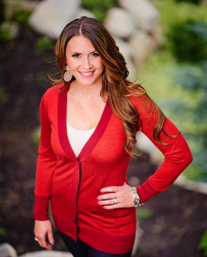 Undertease's profile picture. Owner and designer of Undertese and Suzy Q Tee lines