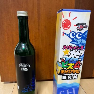 VnJWlL9SRCW3HI8's profile picture. 車好きです。特にF1大好きです。最近は車の洗車にハマって勉強してます。あと競馬、パチンコ、パチスロ大好きです。