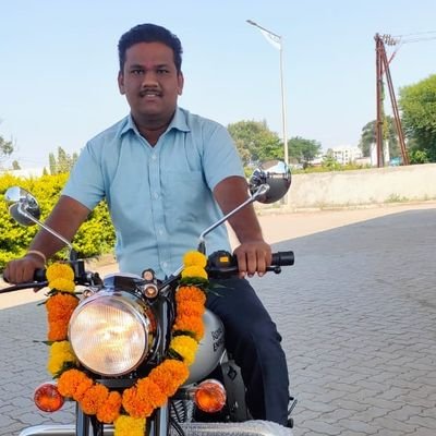 Harshwa83201694's profile picture. searching for best one