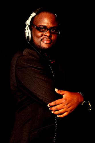 Dj | Producer | Musician
Electronic Music.
Deep House | Tribal Tech | AfroLatino.