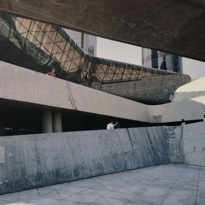 JJJJJJaeger's profile picture. 坐标广州，随便看看。