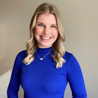 Publicist @WeberShandwick for @IBM | Former TV Anchor & Reporter | Health & Fitness Advocate | Wine Enthusiast | @EmersonCollege Alum | Native New Englander