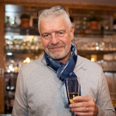 Journaliste, Responsable du Pôle « Médias et pratiques éditoriales », RTBF ACADEMY