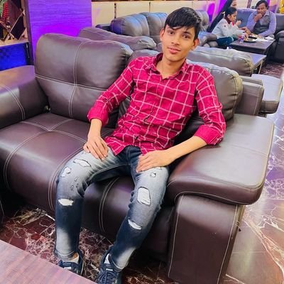mohit_yadav111's profile picture. Jai yadav jai madhav 💪👉☝👆🖕