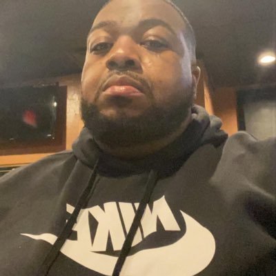 AndrewOnTheRise's profile picture. 