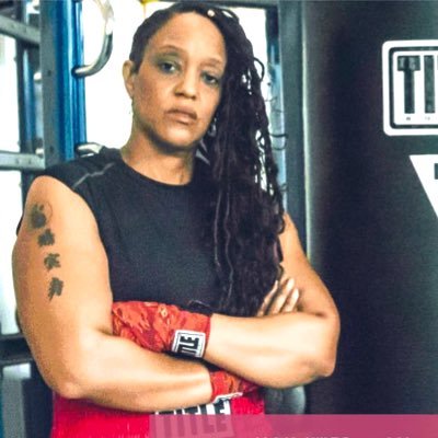 makebareed's profile picture. 