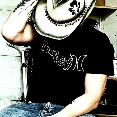 FosterChild13's profile picture. #FTTB