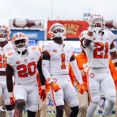 Daily news and info || 3x National Champs || DM for business/promotions || Insta- Clemsonfootballnation