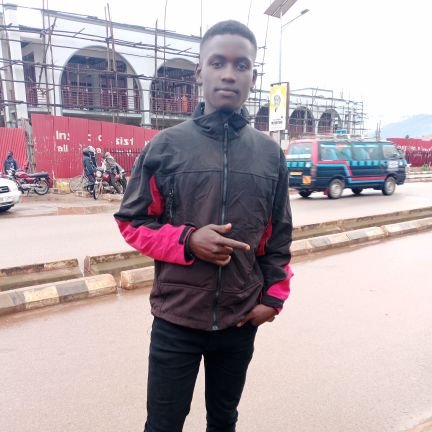 OmurangiraK's profile picture. Land Rover discovery/Pijot