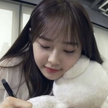 pengoongi's profile picture. she? || bts + loona