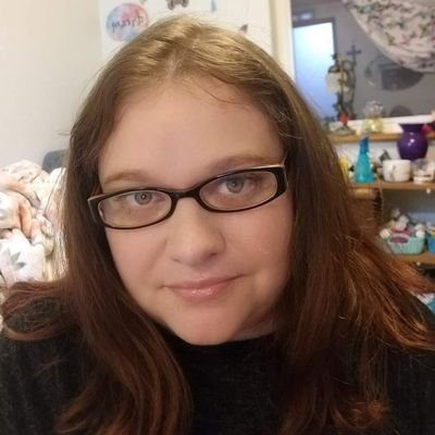 🌊🌊🌊 Addict in Recovery🚭 PTSD & Fibromyalgia warrior 💜 Cat Momma 😻 Virgo ♍