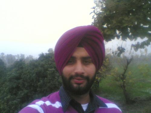 sunnyghumman143's profile picture. 