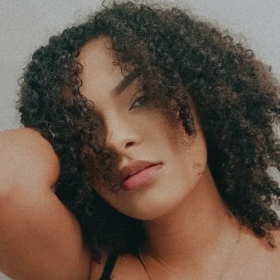 Carlaoliveirad7's profile picture. cursando estética e cosméticos ♥️