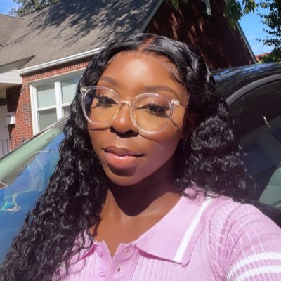 LynetteTackey's profile picture. W&M Alumna | 🇬🇭🇬🇭🇬🇭