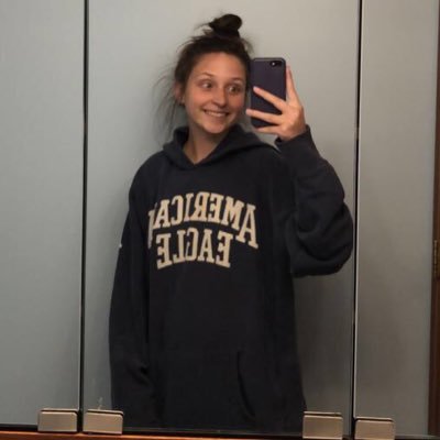 laurenturner_14's profile picture. bchs ‘18 || cmu ‘22