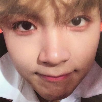 llihaechan's profile picture. 🍣  .  .  .  sbt acc ; poca enjoyer