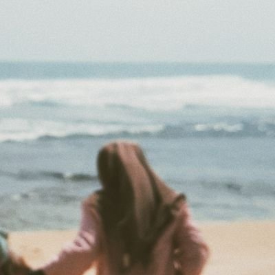 g_a_n_i_s's profile picture. 