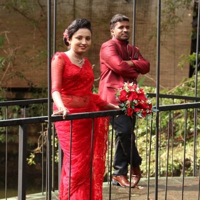 simple , friendly, like to travel, blah blah blah....... ⚘💓🇱🇰💓⚘💕