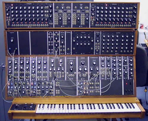 I'm a electronic music producer.. in west la - love bass guitar and moog sounds! check out my soundcloud link..