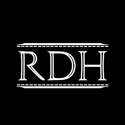 Australian based artist primarily creaing work centred around architecture, classical sculpture and nature.
Instagram: @rdh.create