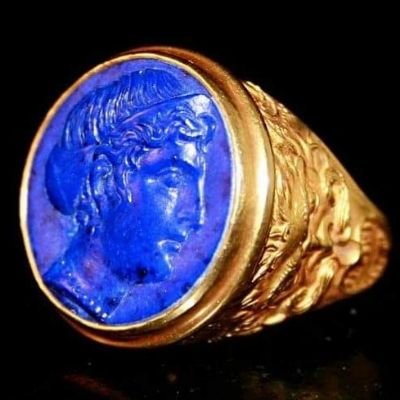 MerdinMir's profile picture. 