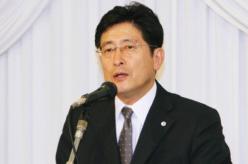 この社会がいつまでも明るく子どもたちにやさしい環境であるように念じつつ、活動していきます。