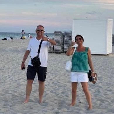 Rich_FedUp's profile picture. Pull up a chair, I’ll get you a beer. Massive respect, for our Armed Forces, NHS & Care workers.  #politically homeless #stickyourpronouns