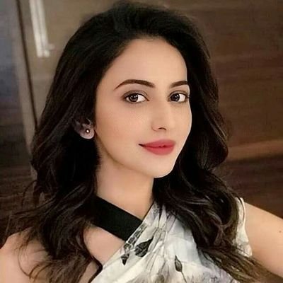 عندما أجلس بمفردي، يظن الجميع إنه اكتئاب، ولكنها لحظة راحة بعيداً عن تطفلات البشر