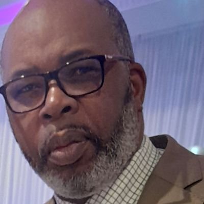 MokambilaF's profile picture. Trésorier Général l'Apareco