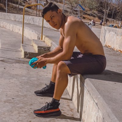 Apenas um homem que mudou seu corpo e sua mente e de várias pessoas através do exercício físico