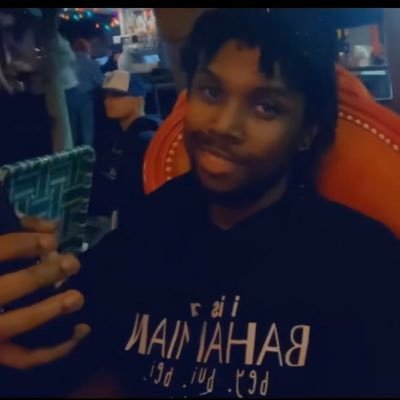 PopGoesLeWeasel's profile picture. Just keep swimming🐠||#Memeologist||#TeamBahamas🇧🇸||And I OOP!!||Philippians 4:13 📖