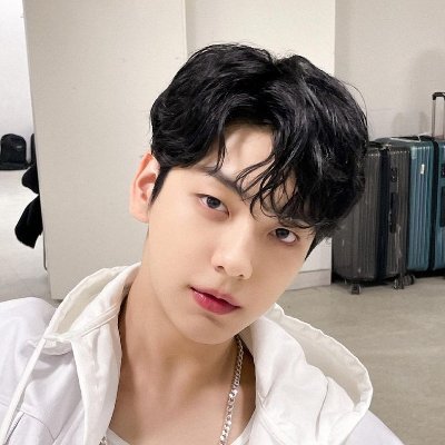 txtloveralexxx's profile picture. peaceful.