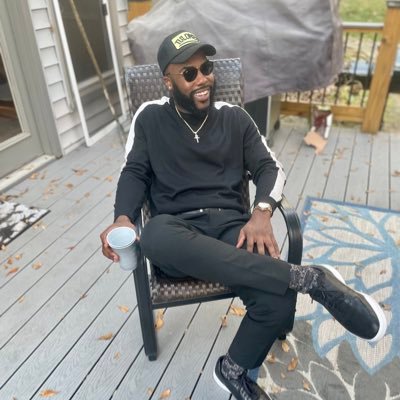 kissmypolos's profile picture. Disregard my past ways.. peep what I’m into now ΩΨΦ University of Alabama Alum 👨🏾‍🎓’18 IG:Kissmypolos