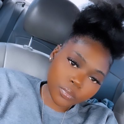 Not interested 💅🏽 | 🔞 | Future Physician 👩🏾‍⚕️
